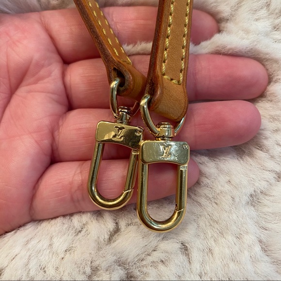 Louis Vuitton Strap - Picture 3 of 6
